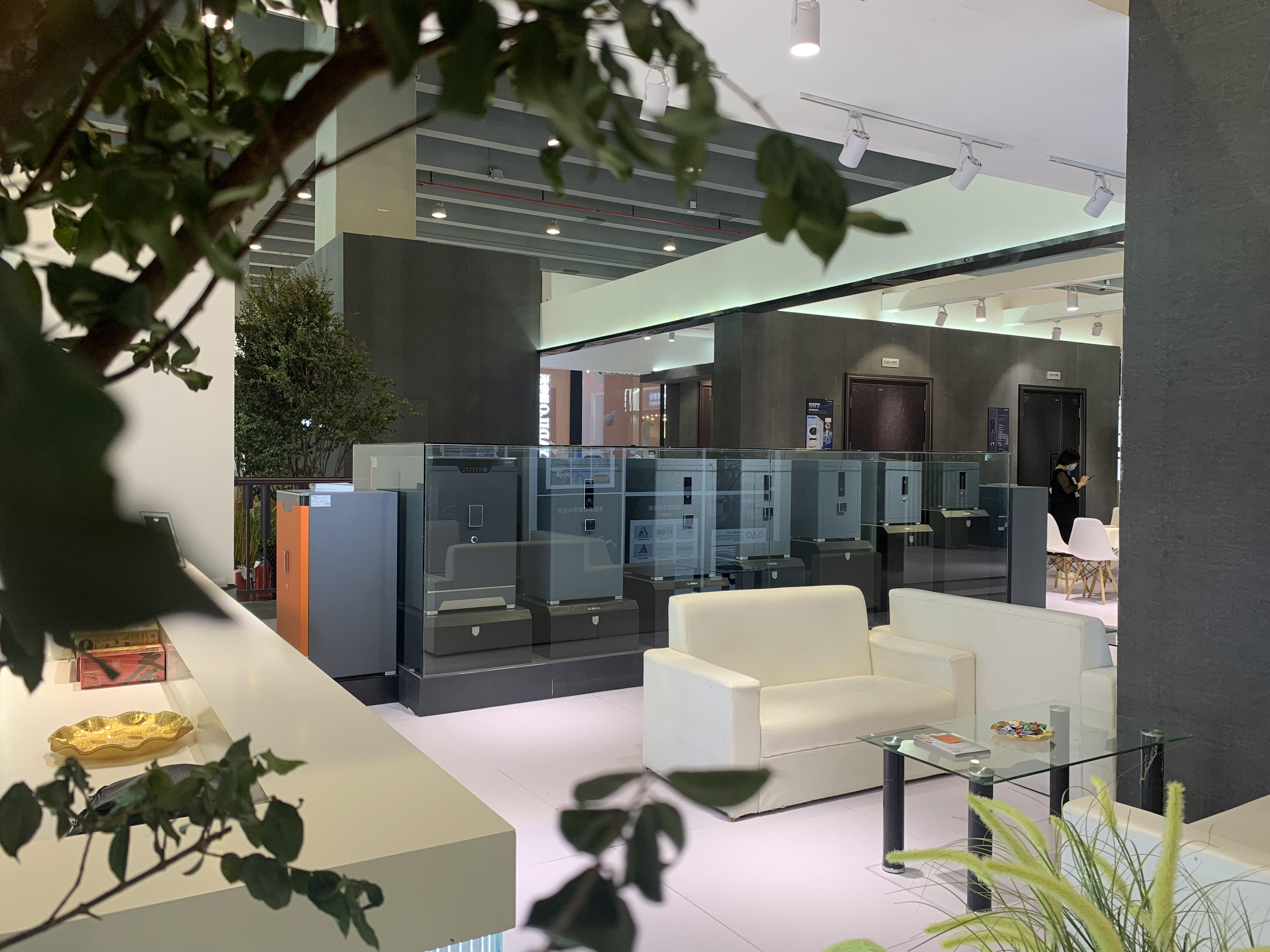 1627281083136060IXwD.jpg 72.jpg